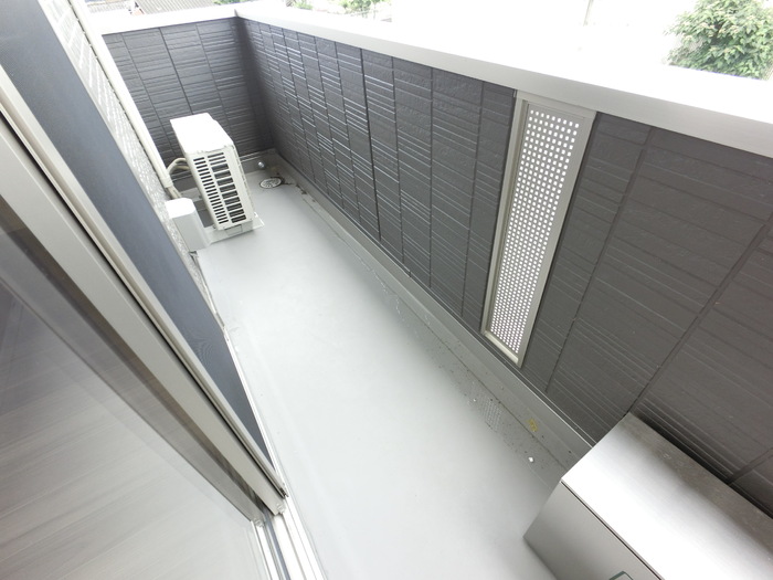 14/23 バルコニー