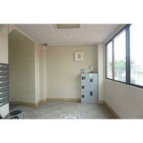 3/4 エントランス