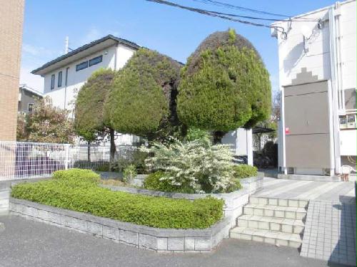 14/25 エントランス