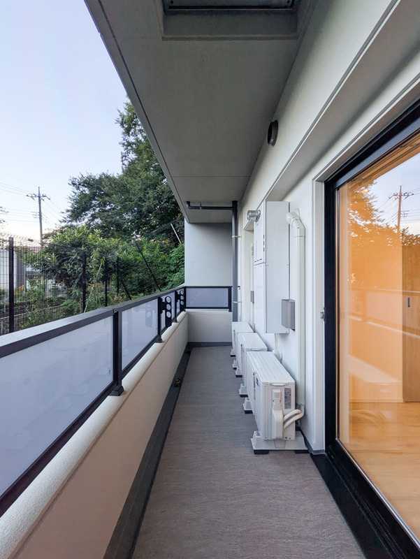 18/19 バルコニー