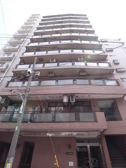 リーラ仲御徒町の外観