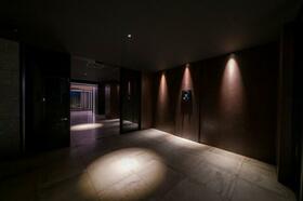 17/17 エントランス