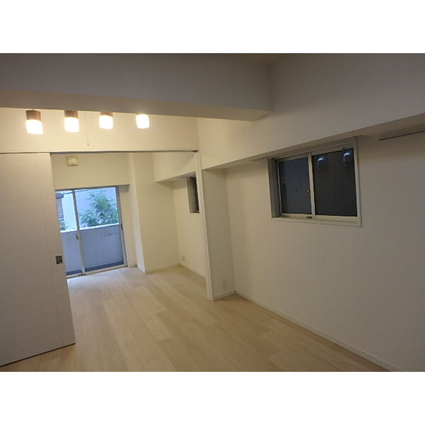 4/10 リビング/ダイニング