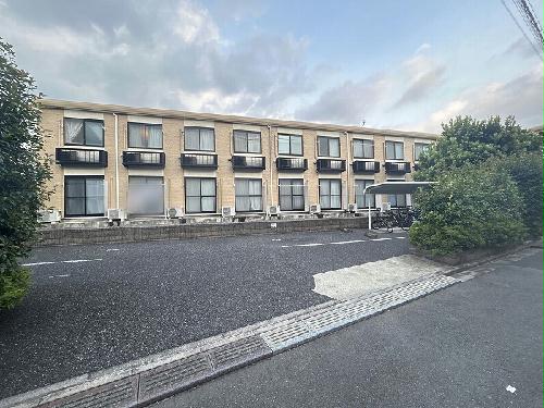 14/14 エントランス