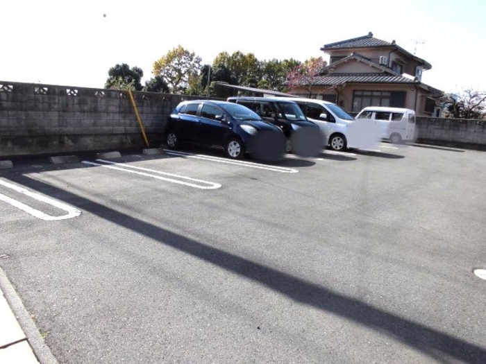 17/19 駐車場