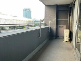 13/16 バルコニー