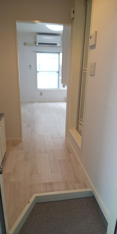 4/15 玄関