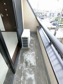 13/16 バルコニー