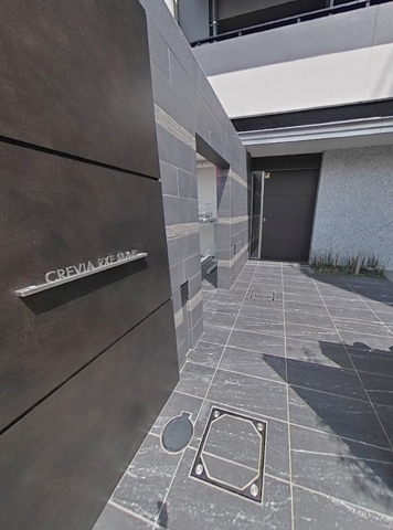 2/4 エントランス