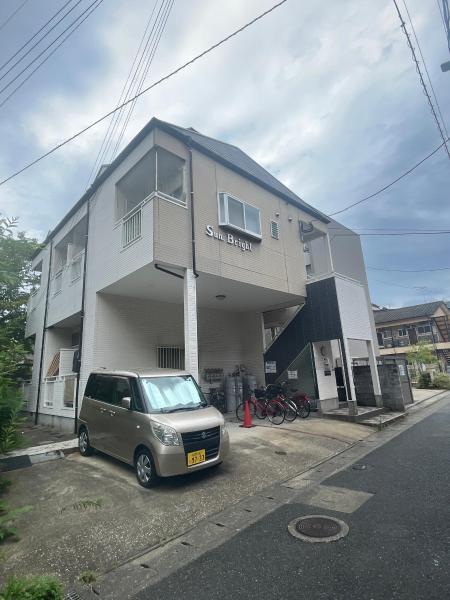 サンブライト吉塚東の外観