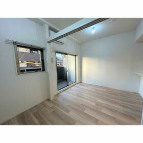 9/11 リビング/ダイニング