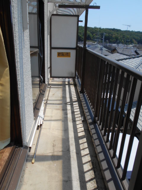 18/26 バルコニー