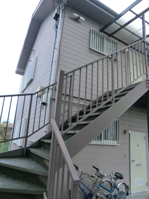 22/30 エントランス