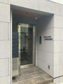 3/3 エントランス