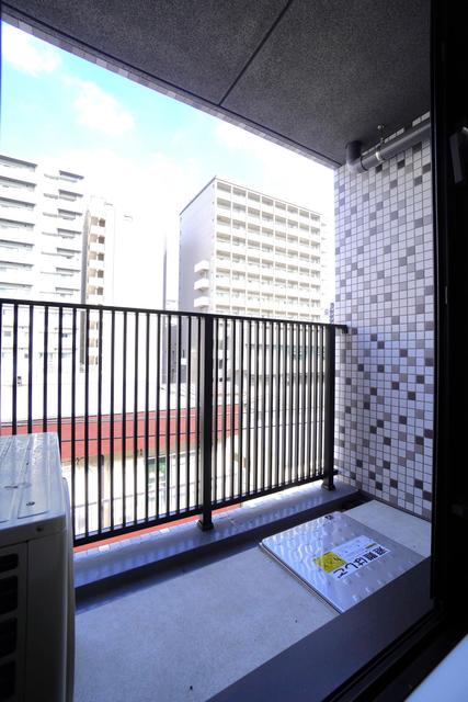 27/29 バルコニー