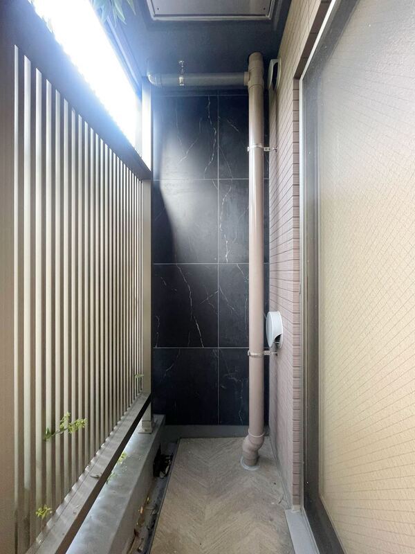 13/13 バルコニー