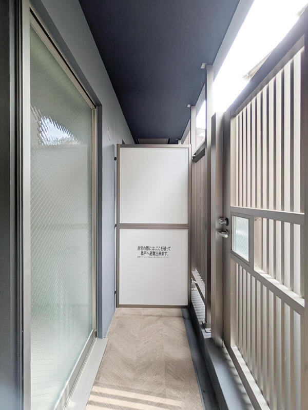 13/13 バルコニー