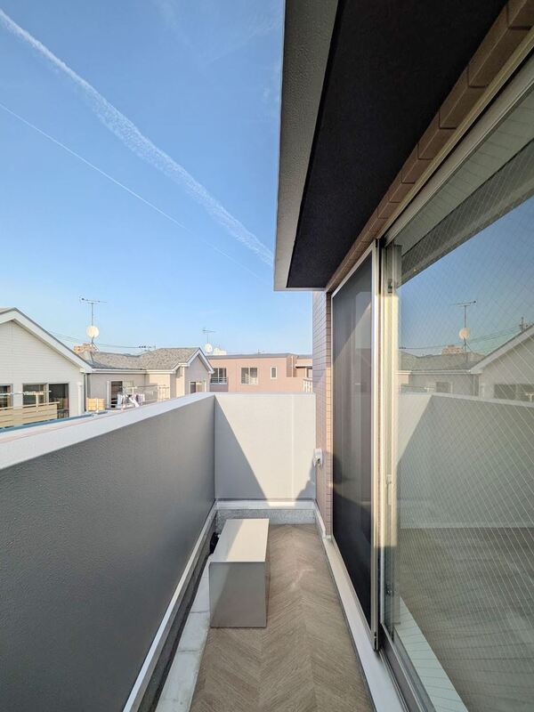 16/17 バルコニー