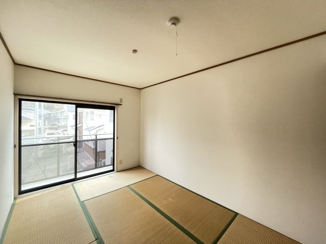 8/10 室内
