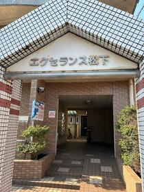 2/3 エントランス