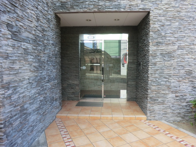 2/8 エントランス