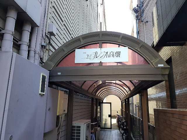 14/22 エントランス