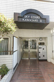 16/16 エントランス