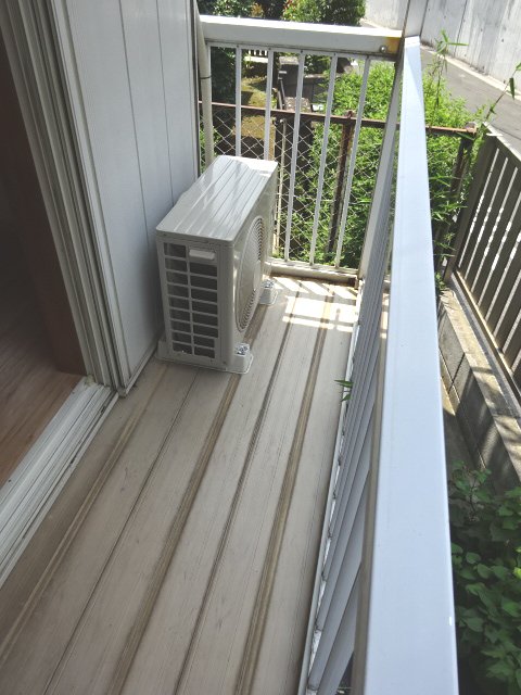 17/27 バルコニー