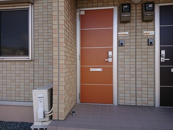 18/21 エントランス