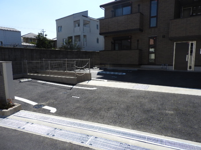 19/21 駐車場