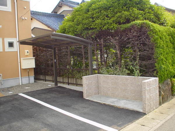 19/19 エントランス