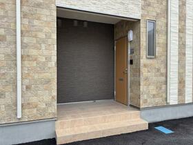 15/16 エントランス