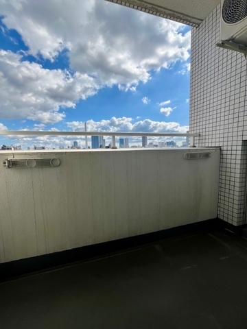 17/20 バルコニー