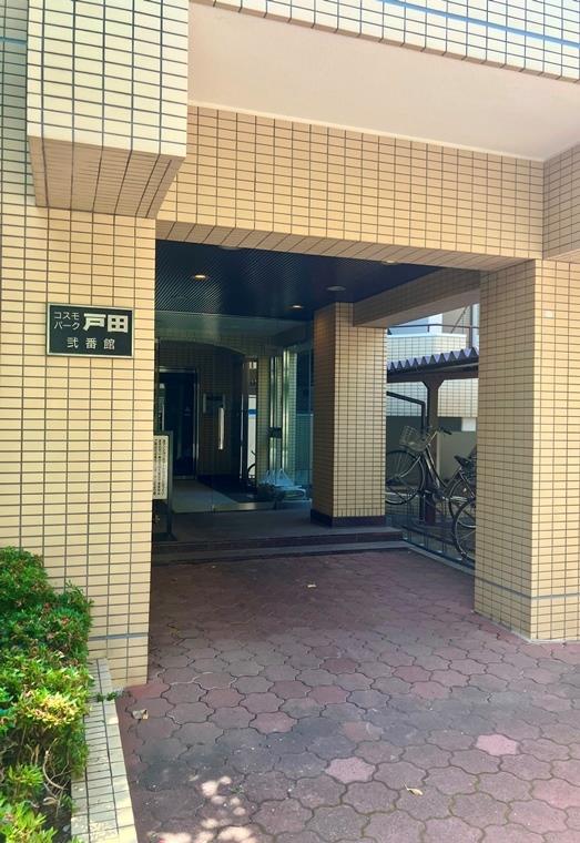 18/18 エントランス