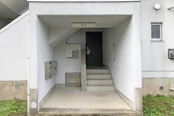 15/18 エントランス