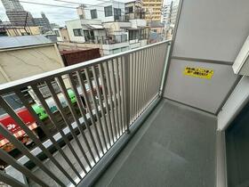 14/16 バルコニー