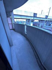 13/17 バルコニー