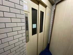 4/4 エントランス