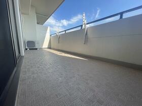 13/16 バルコニー