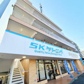 13/19 エントランス