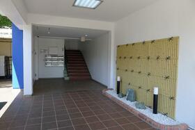 16/16 エントランス