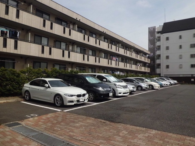 5/15 駐車場