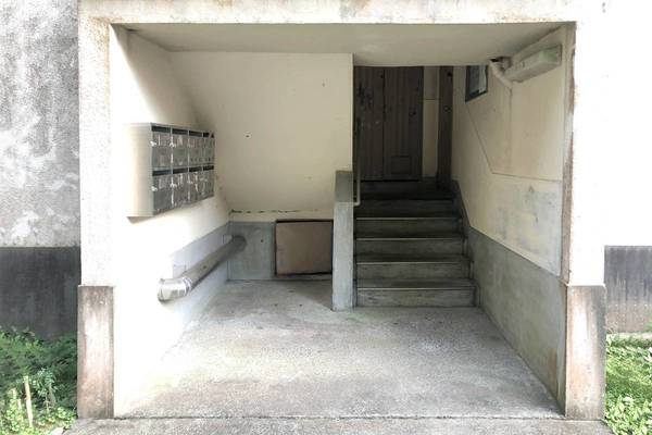 2/3 エントランス