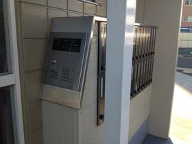 16/16 エントランス