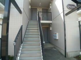 16/26 エントランス