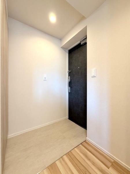 13/29 玄関