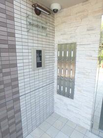 2/2 エントランス