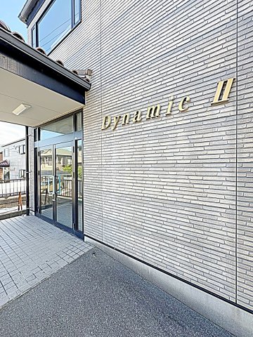 28/29 エントランス