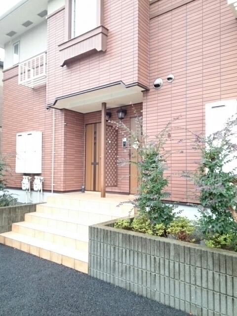 14/14 エントランス