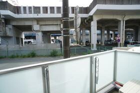 13/18 バルコニー